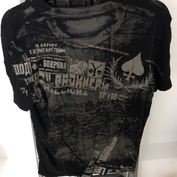 Vintage Salvage Black Graphic Tee - Picture 2 of 3